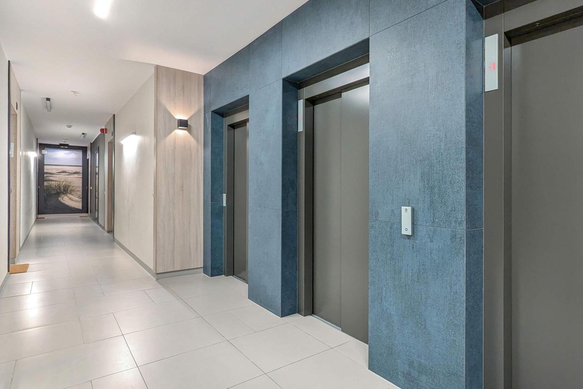 Sucha 33 Modern With Parking By Renters Apartment